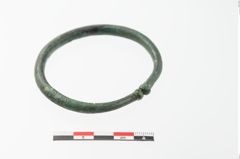 Foto von Bronzearmreif (NHMW-PRAE-023890)